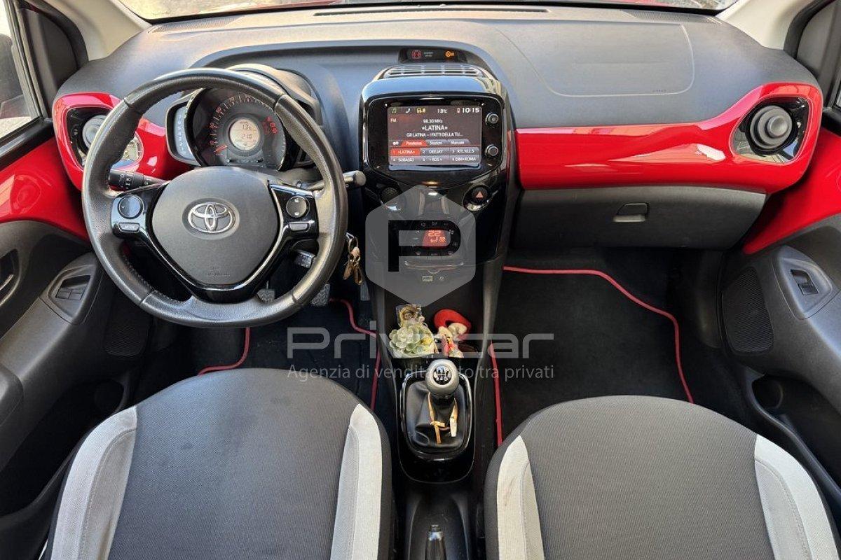 TOYOTA Aygo 1.0 VVT-i 69 CV 5 porte x-cool