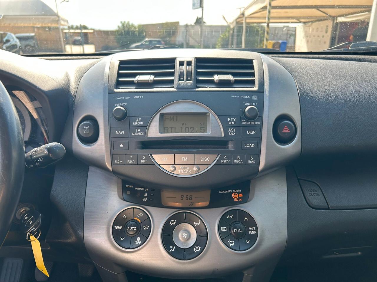 Toyota RAV 4 2.2 D-4D 136 CV