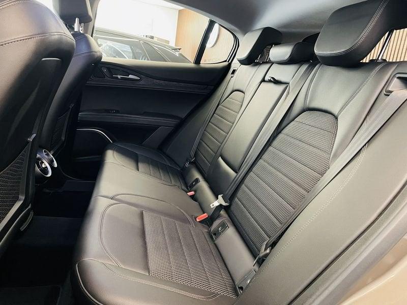 Alfa Romeo Stelvio 2.2 Turbo Diesel 190CV AT8 Q4 Executive