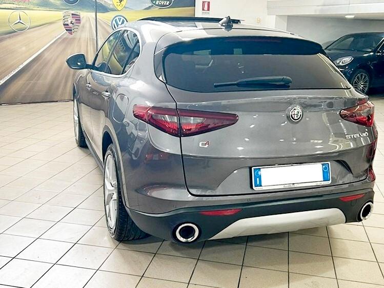Alfa Romeo Stelvio 2.2 Turbodiesel 210 CV AT8 Q4 Executive