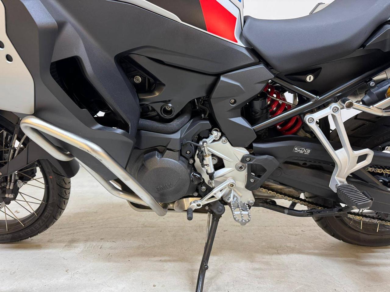 BMW F 900 GS Adventure Ride Pro