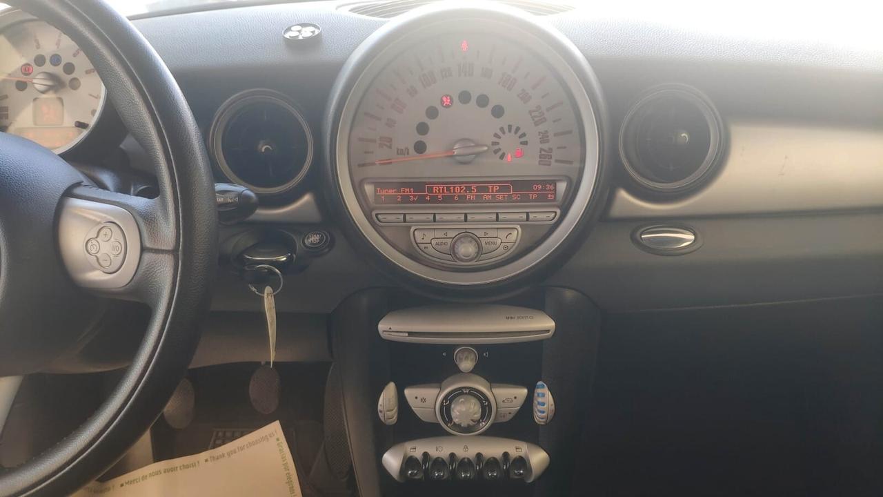 Mini Cooper 1.6 Diesel 109 CV