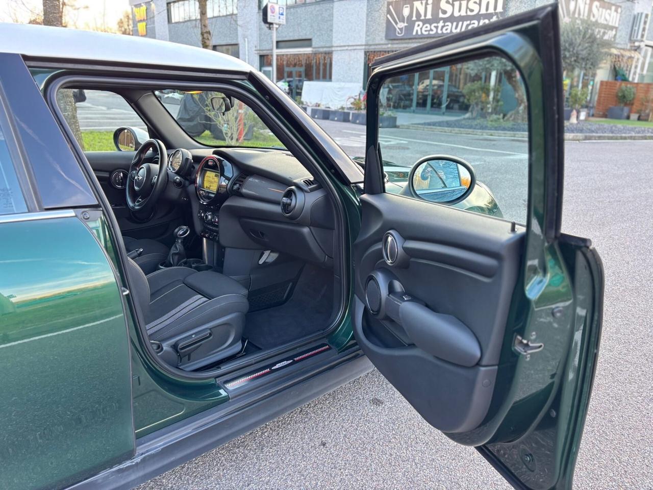 Mini 1.5 Cooper D•AUTO•INTERNI JCW•PERFETTA