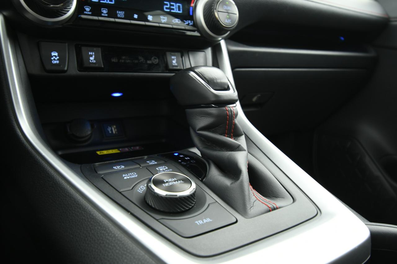 TOYOTA Rav4 2.5 vvt-ie phev More Dynamic awd-i e-cvt CAMERA+ACC