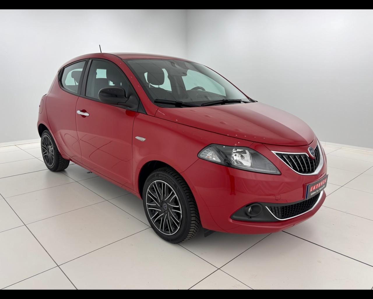 LANCIA Ypsilon 1.0 firefly hybrid Gold s&s 70cv 5p.ti