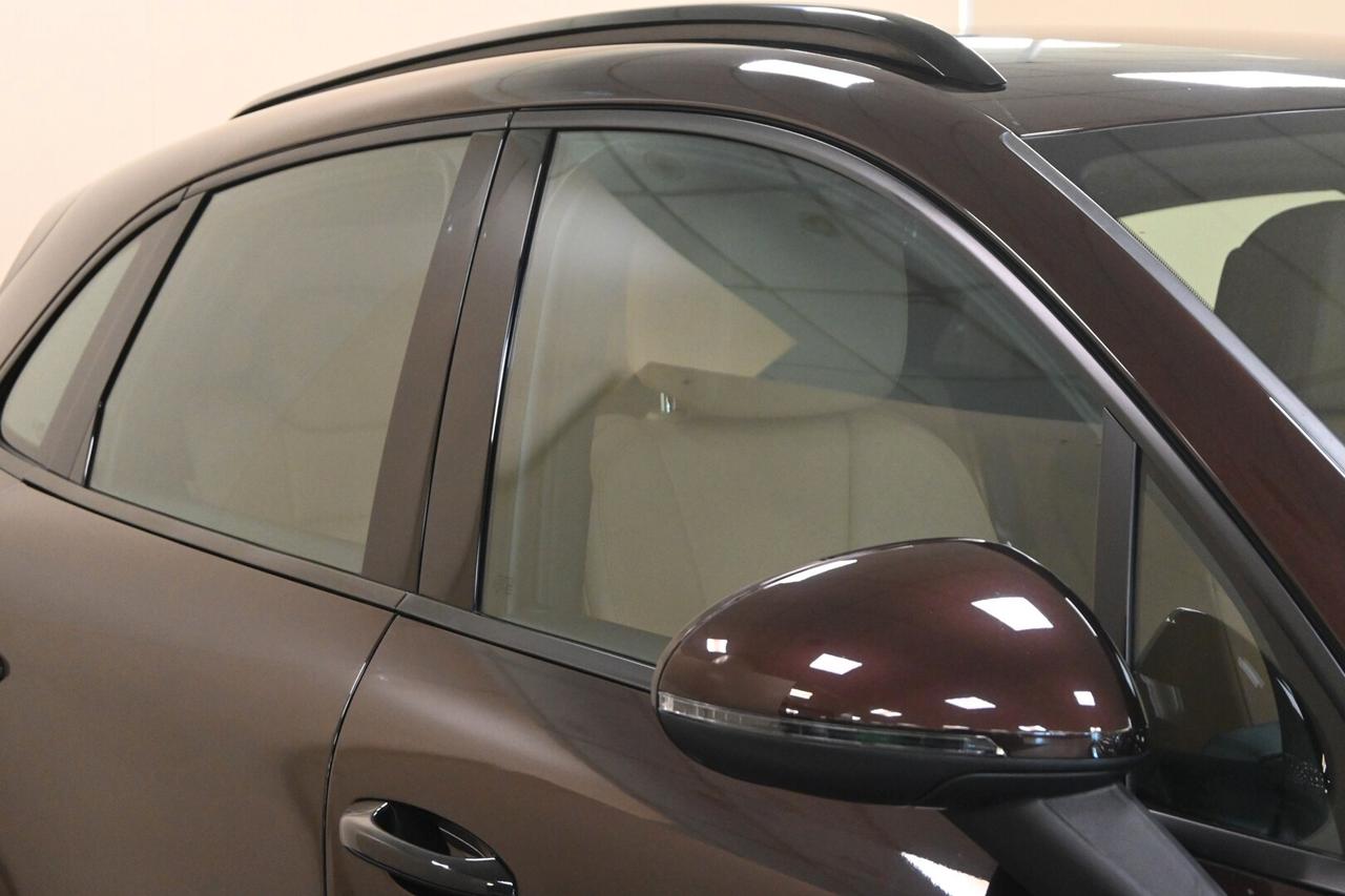 PORSCHE Macan 1ªs. '13-'25 Macan 2.0