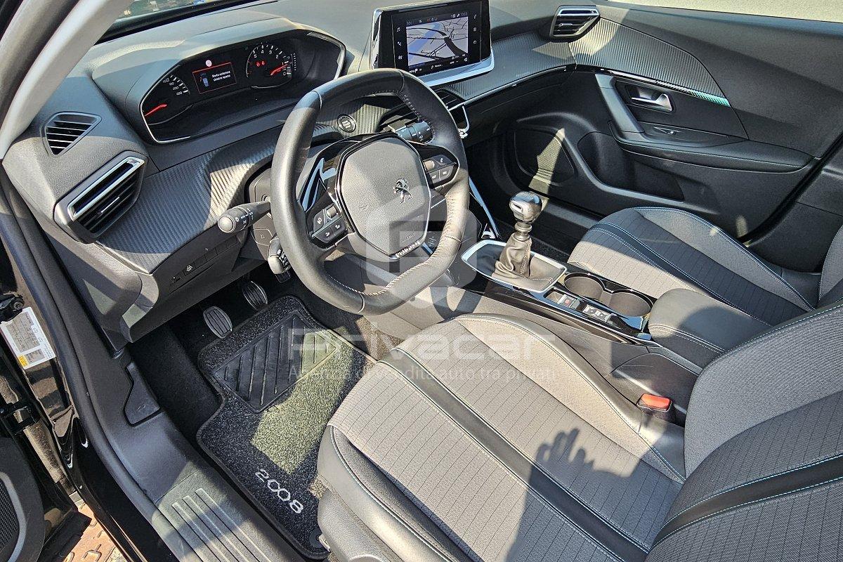 PEUGEOT 2008 PureTech 130 S&S Allure Pack