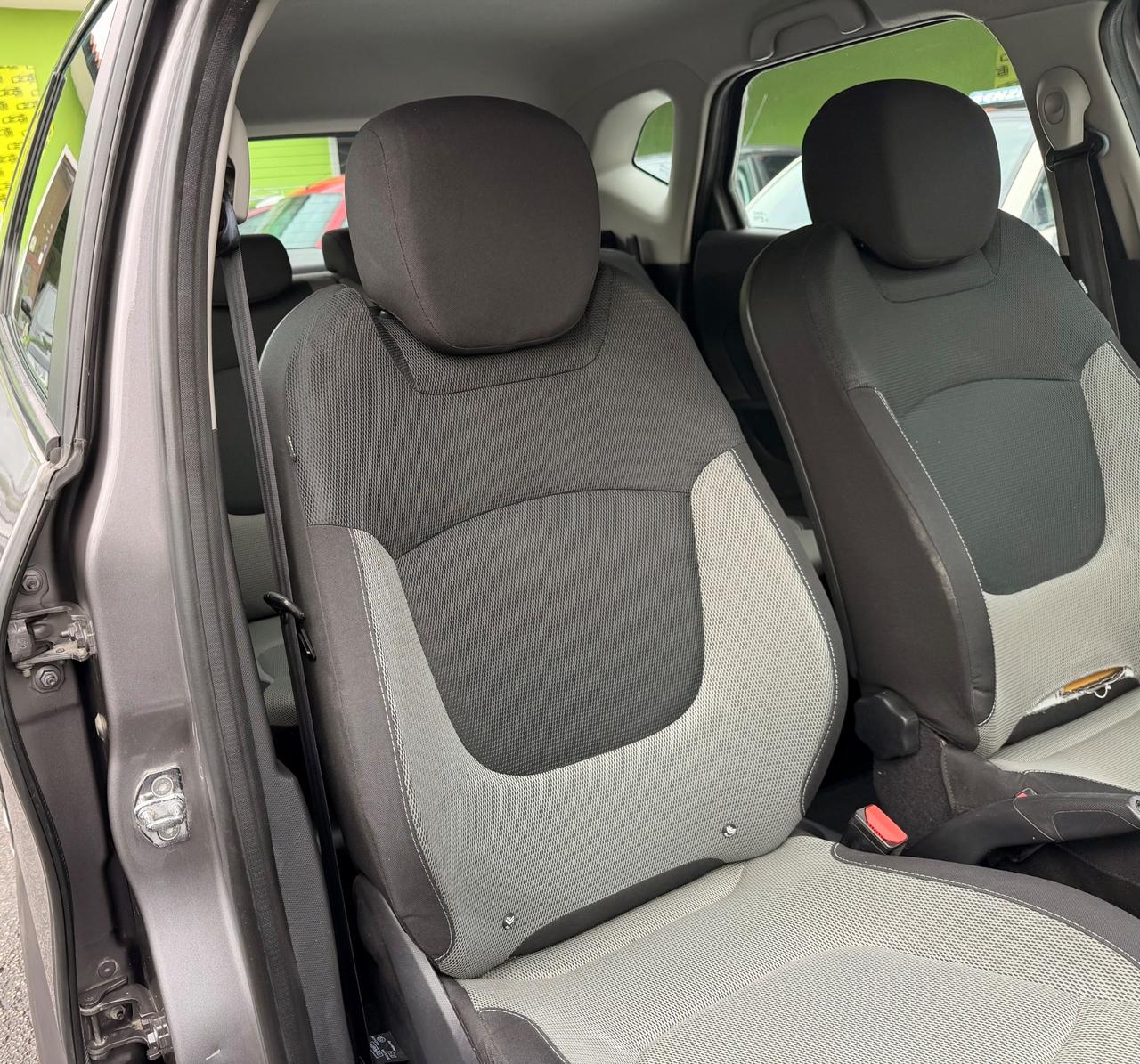 Renault Captur 1.5 dCi 8V 90 CV EDC Energy R-Lin2014