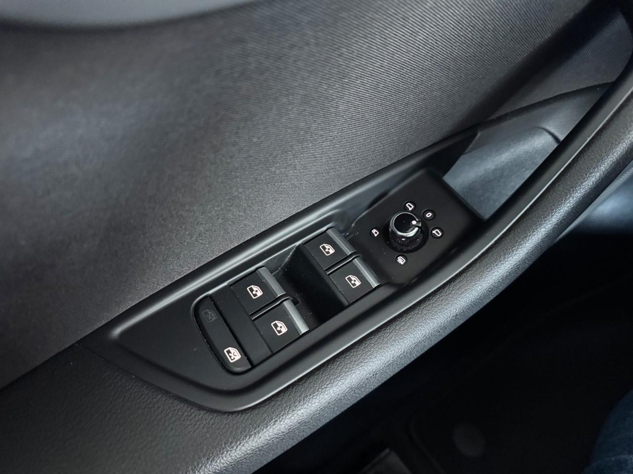 Audi A4 35 TDI/163 CV S tronic line edition