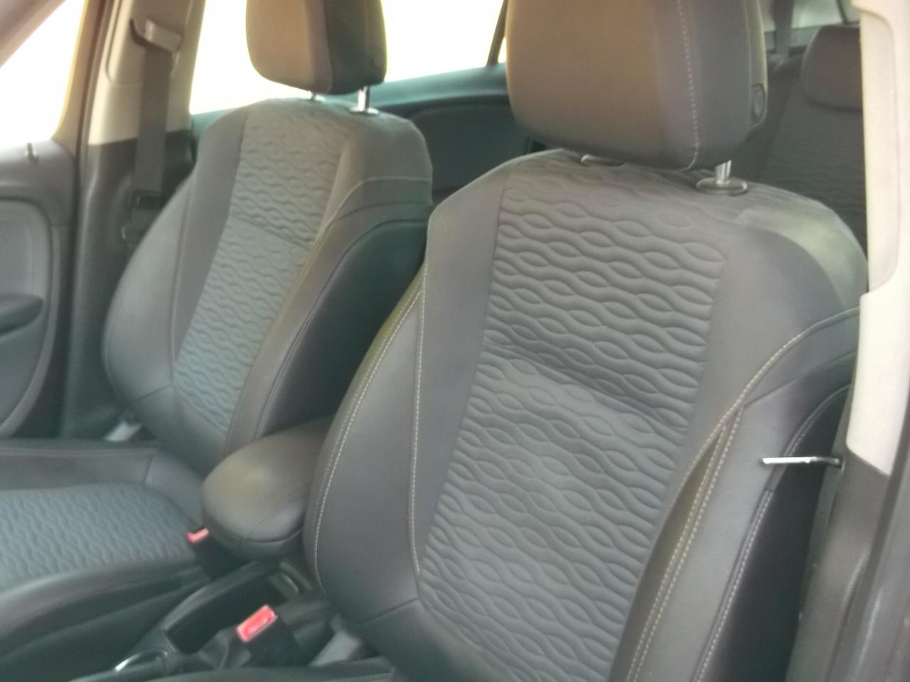 Opel Zafira 1.6 Turbo Metano 7P. Full 2013