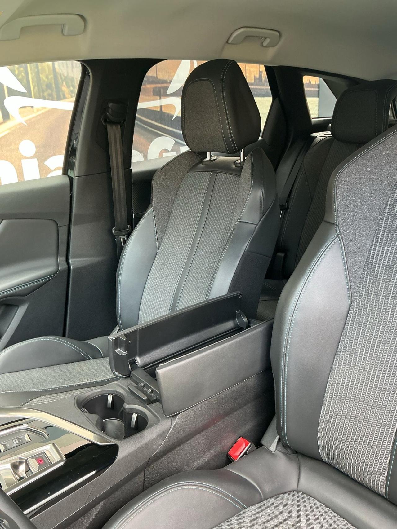 Peugeot 3008 S&S Allure Pack