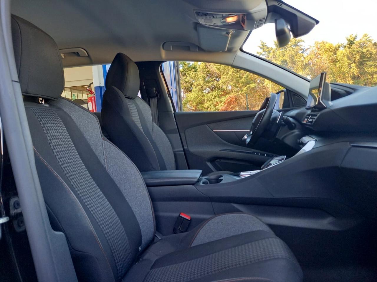 Peugeot 3008 1.5 DIESEL AUTOMATICA 85.000KM EURO6