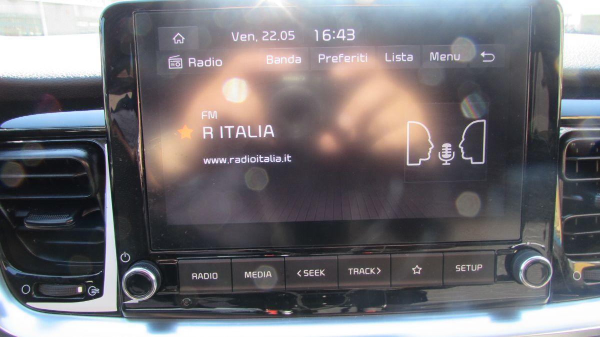 KIA - Stonic 1.0 GT LINE 100 CV CERCHI 17