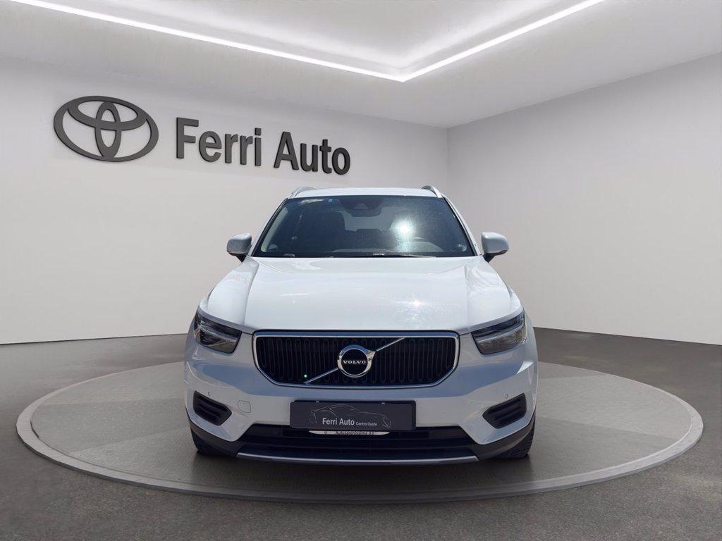 VOLVO Xc40 2.0 d3 momentum del 2019
