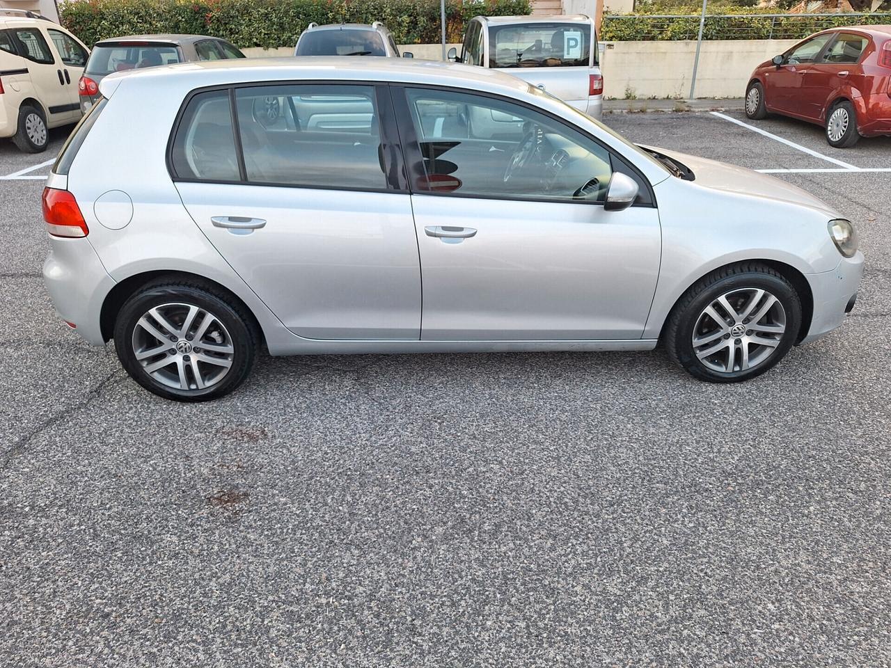 Volkswagen Golf 1.6 5p. Comfortline BiFuel METANO NEOPATENTATI BXENON CRUIS