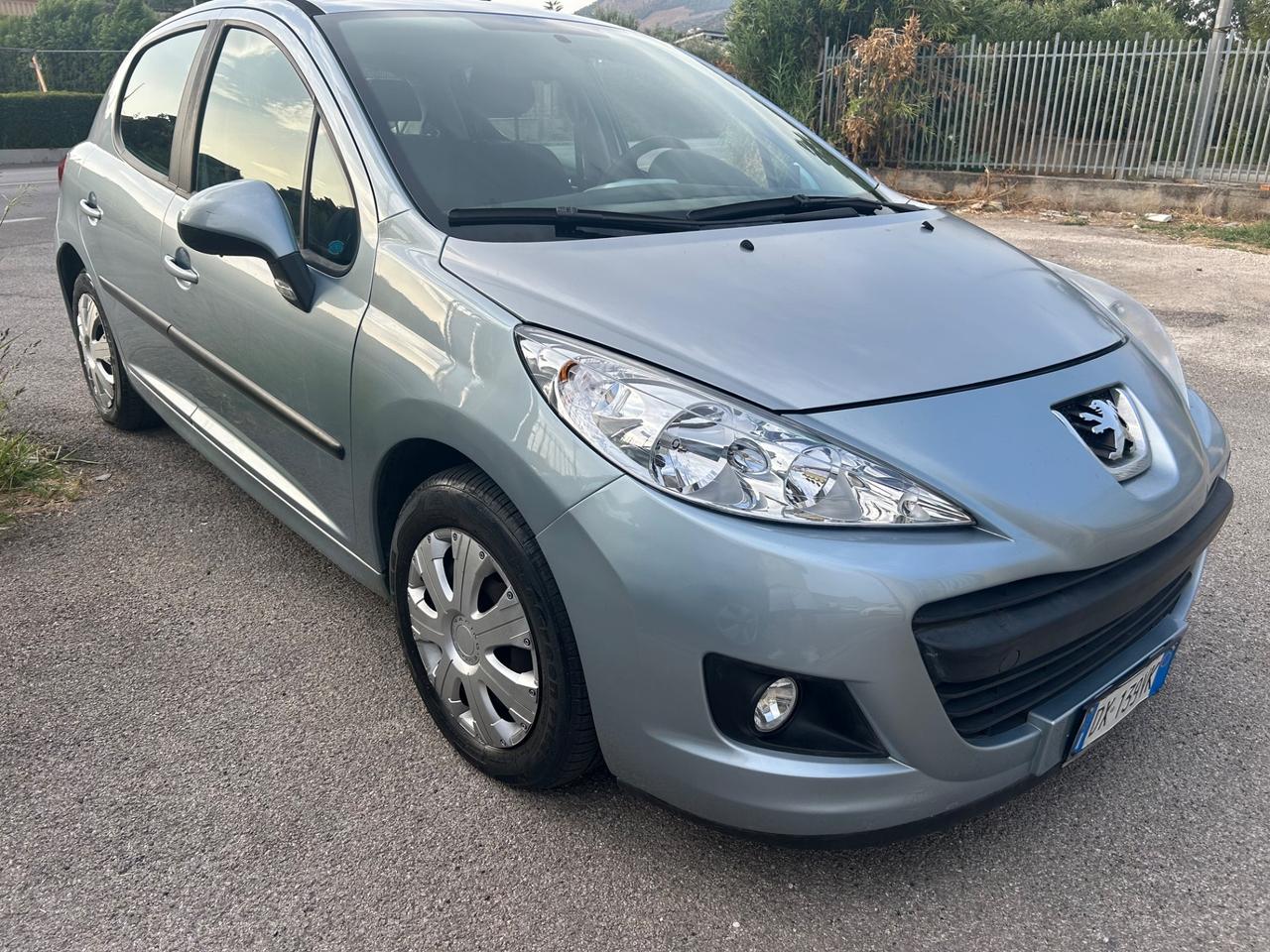 Peugeot 207 1.4 8V 75CV 5p. X Line ECO GPL