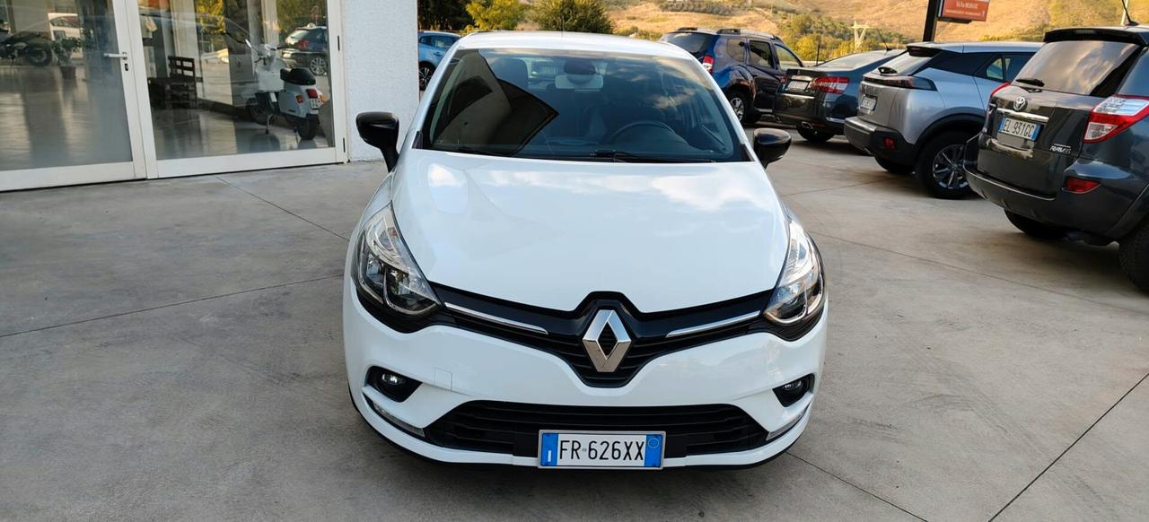 Renault Clio dCi 8V 90 CV 5 porte Duel