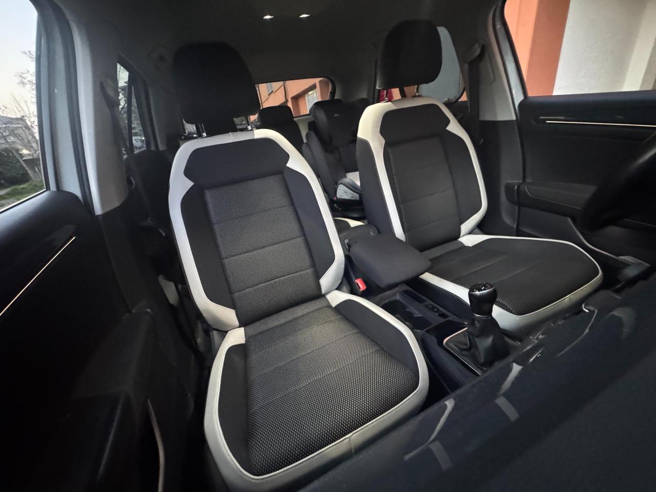 Volkswagen T-Roc 1.6 tdi Advanced ADVANCED