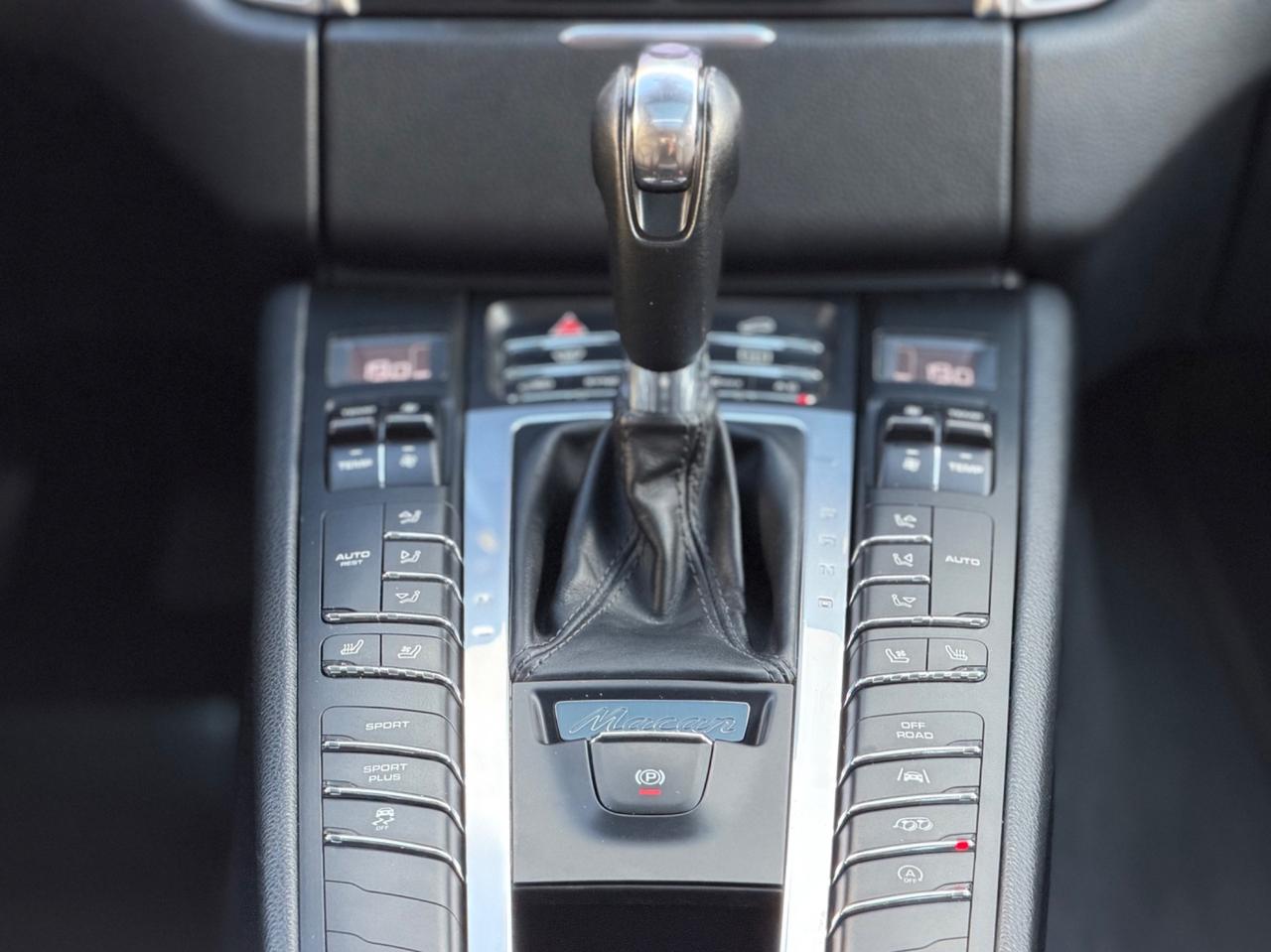 Porsche Macan 2.0 252 Cv PDK TETTO VENTILATI LED FULL
