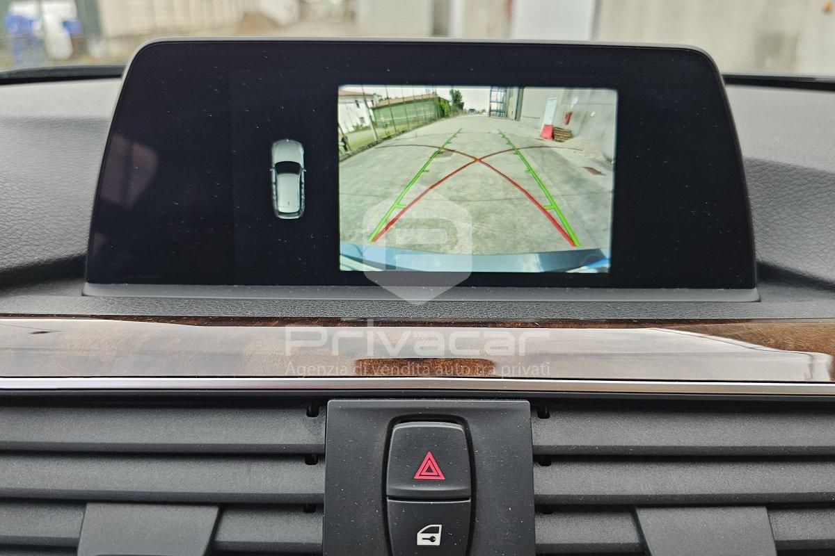 BMW 320d xDrive Touring Business Advantage