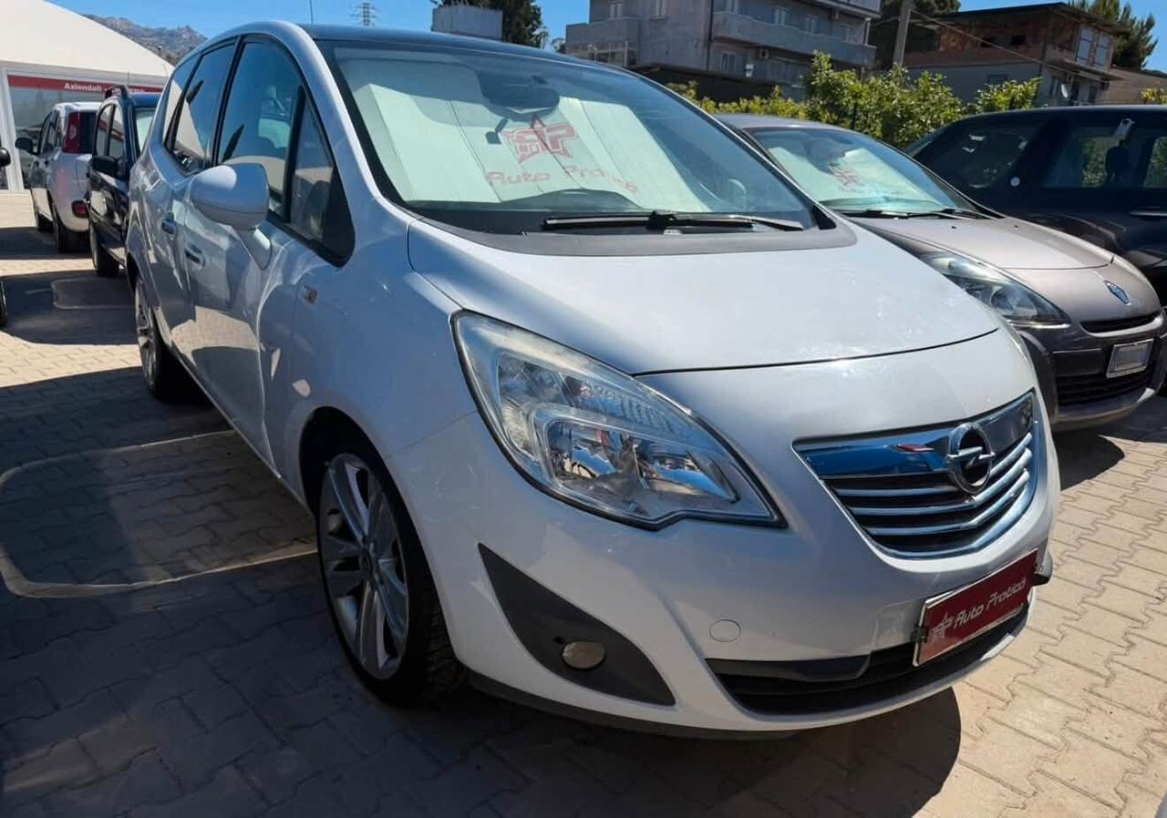 Opel Meriva 1.7 110CV b-color Panoramic con tetto panoramico OK NEOPATENTATI