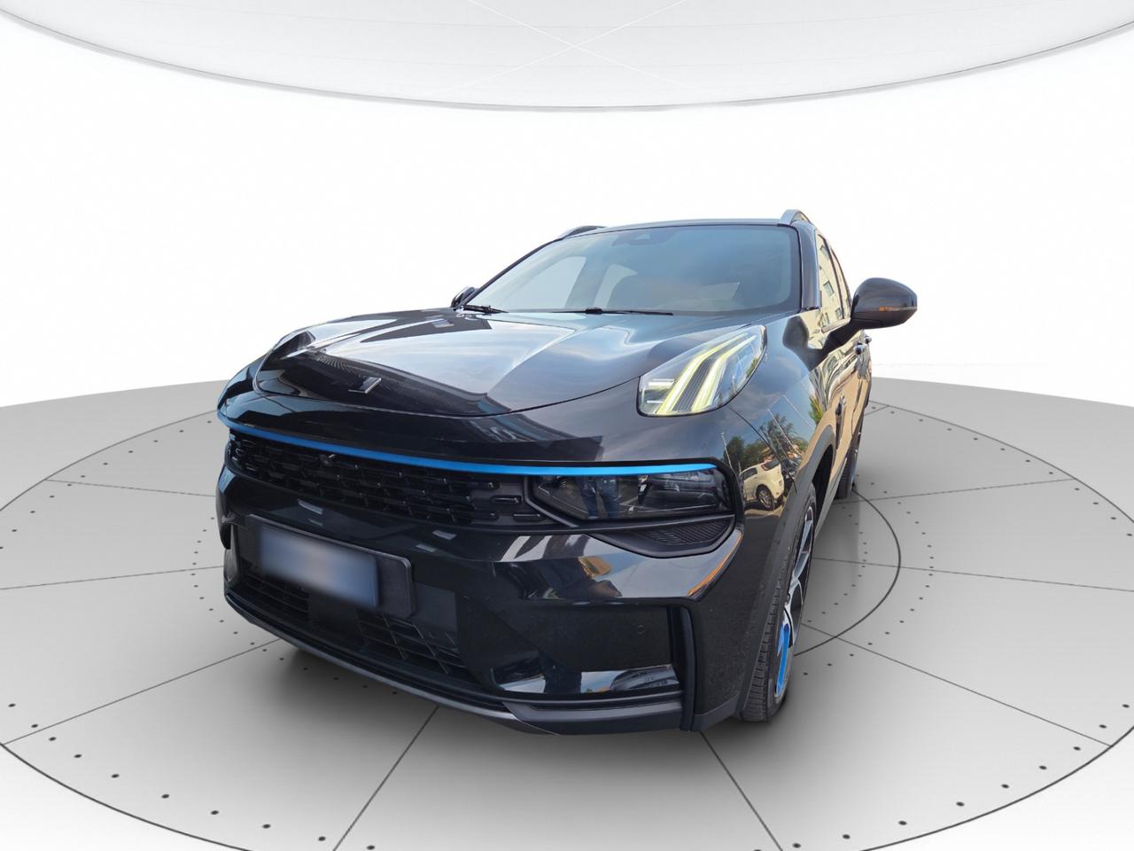 Lynk & Co 01 1.5 td phev auto
