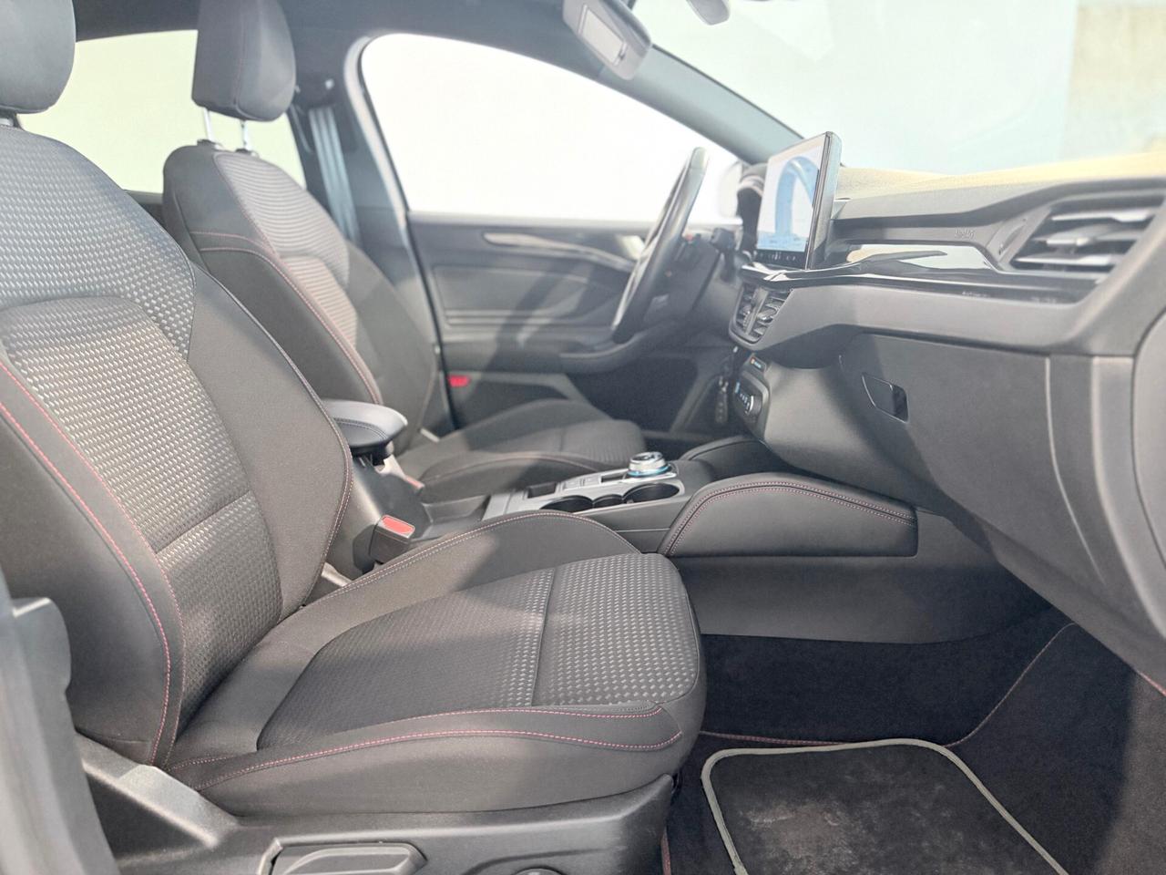 Ford Focus 1.5D 115CV AUTOMATICA ST-LINEX
