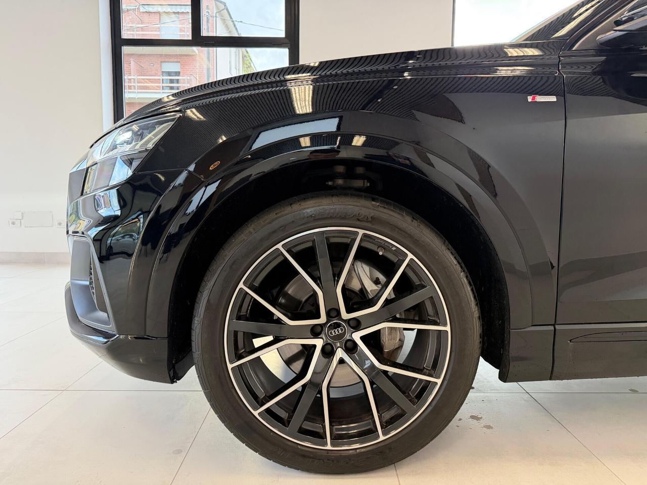 Audi Q8 50 TDI 286 CV quattro tiptronic Sport