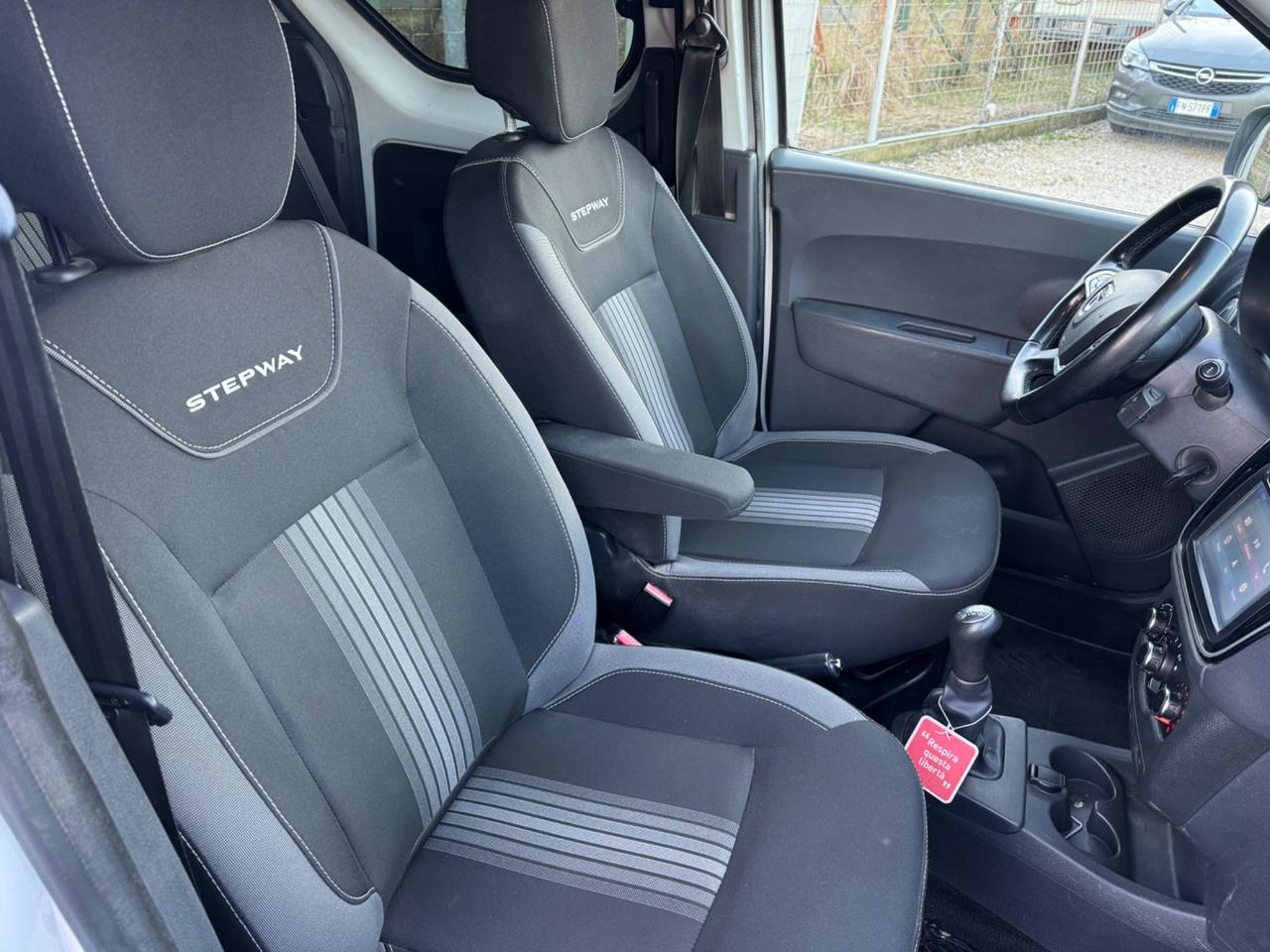 Dacia Dokker STEPWAY 1.5 dCi 8V 90CV Start&Stop Comfort