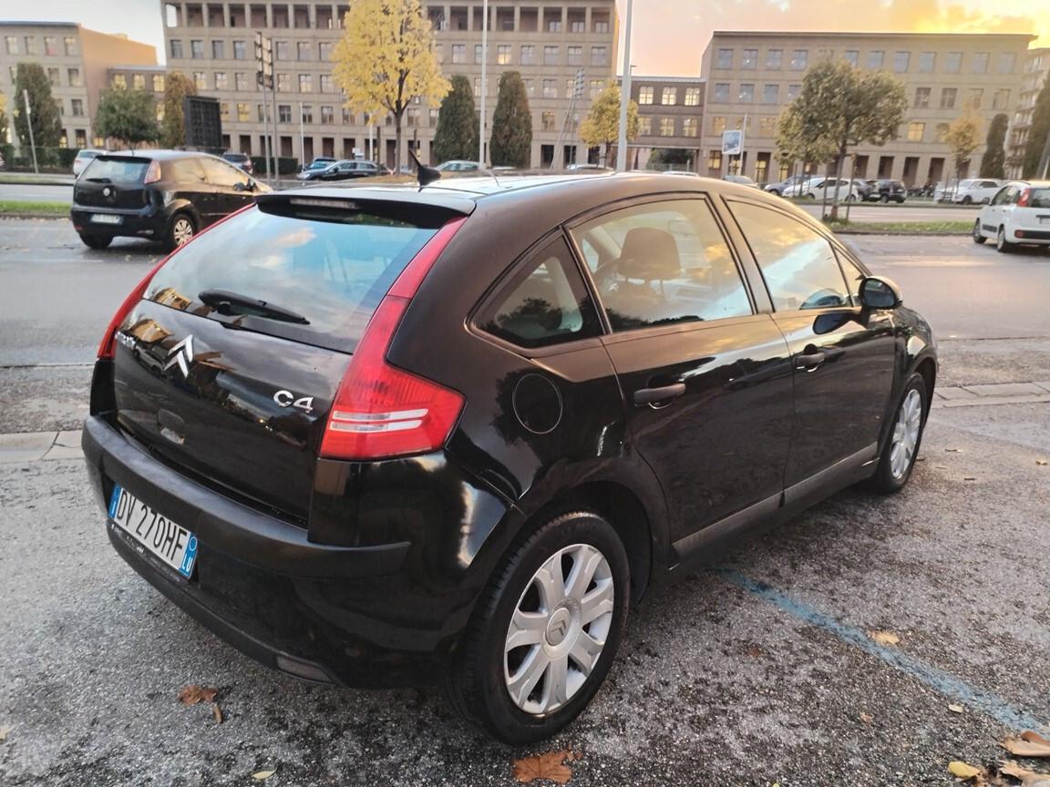 Citroen C4 1.4 benzina 2009 km 155000 CONSEGNA CON TAGLIANDO E DISTRIBUZIONE