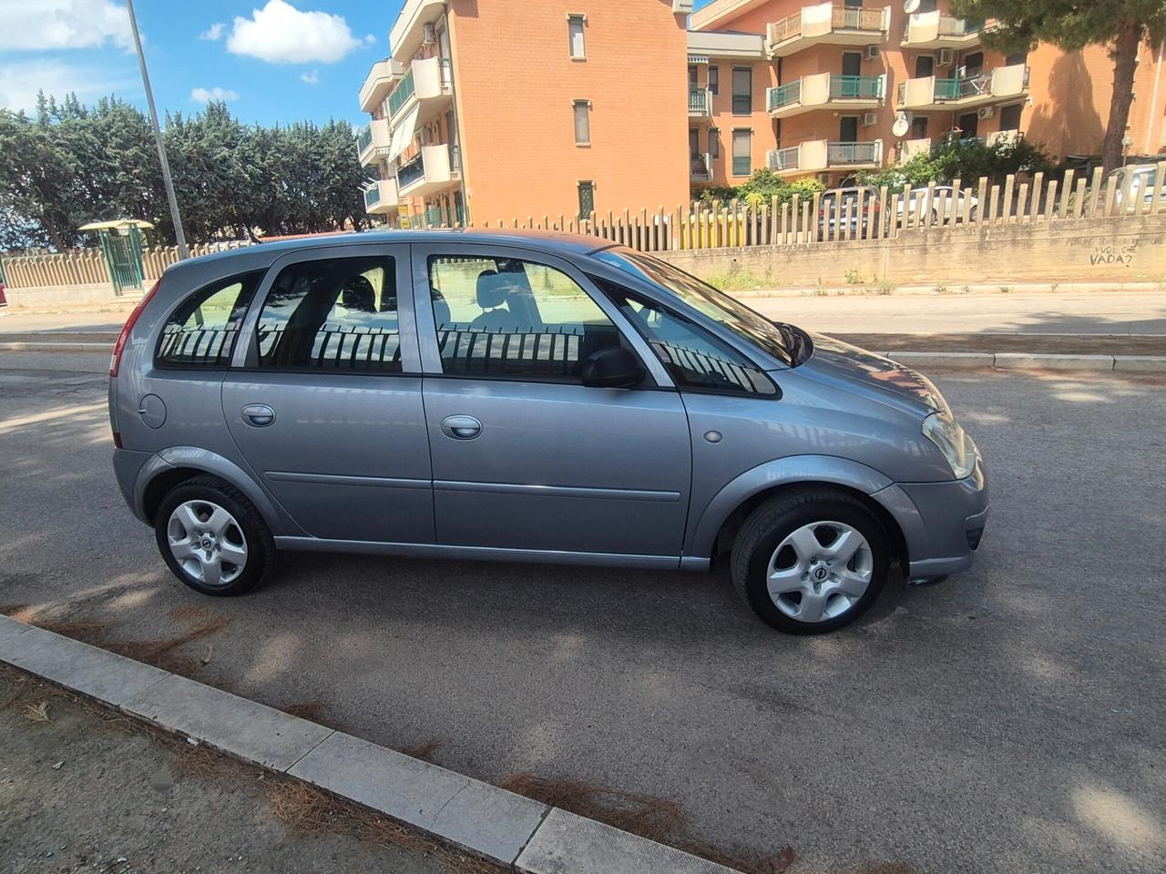 Opel Meriva 1.3 multijet 75cv gangio traino 09
