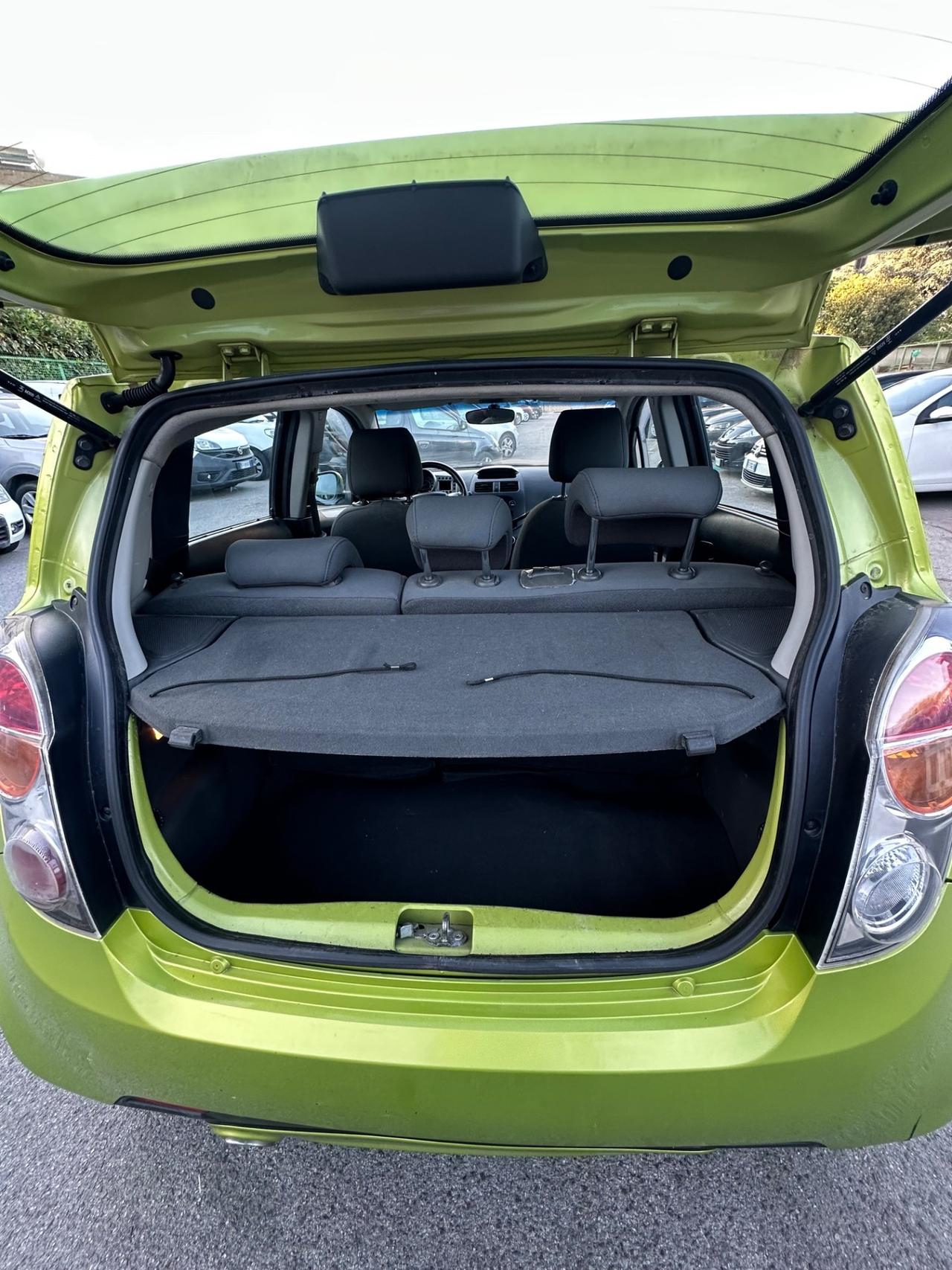 Chevrolet Spark 1.2 LT