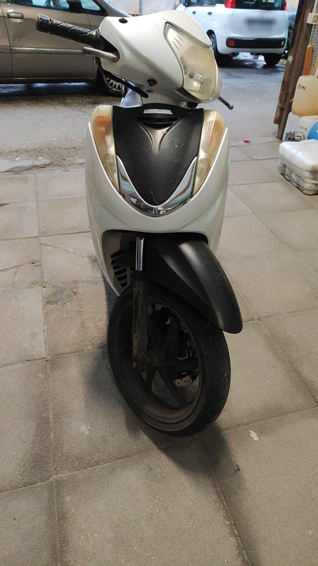 Honda SH 300 i DEL 2009 USATO