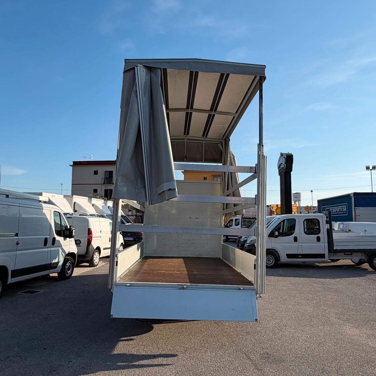 IVECO DAILY 35S16 CENTINA ALZA E ABBASSA