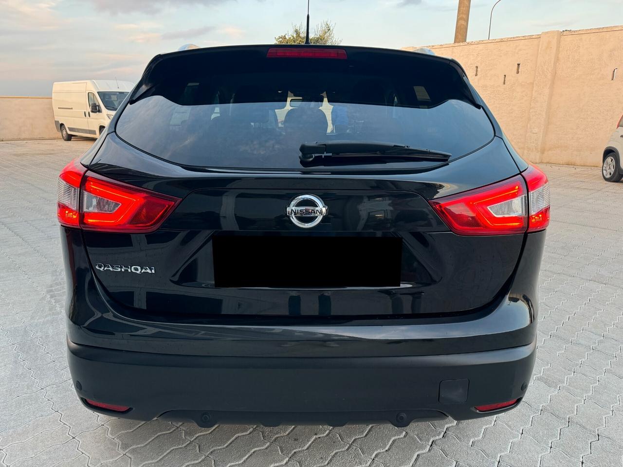 NISSAN QASHQAI 1.6 DCI 130CV TEKNA 2015