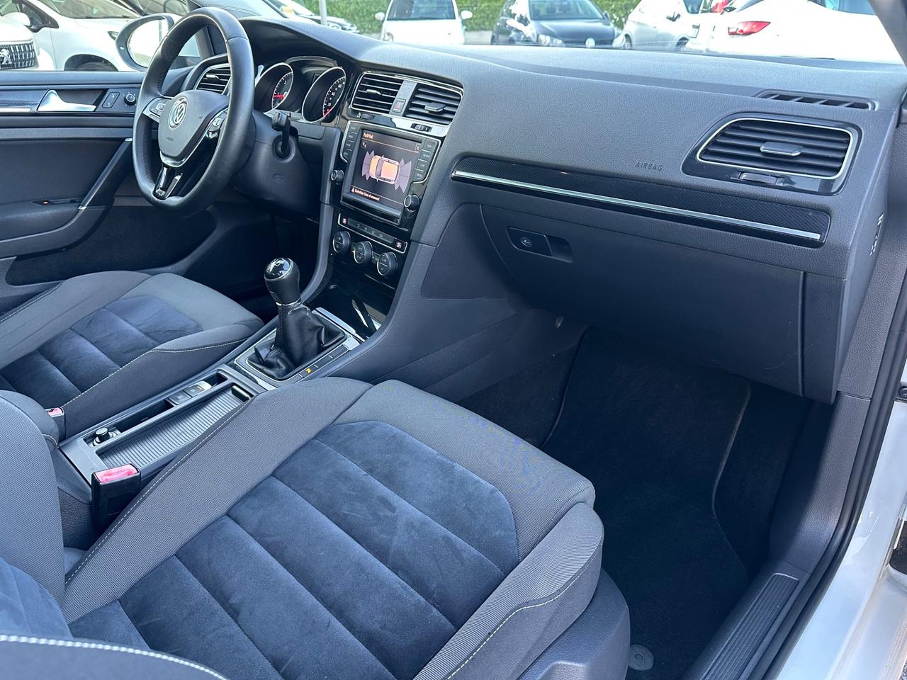 Volkswagen Golf 1.6 TDI 5p. Highline BlueMotion Technology