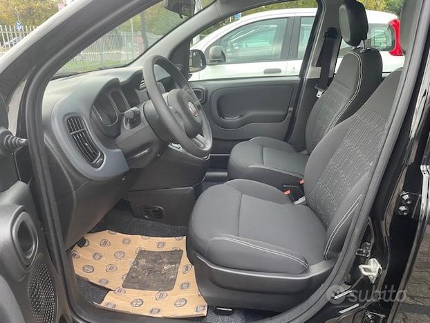 FIAT Panda 1.0 70cv Hybrid Panda N71487