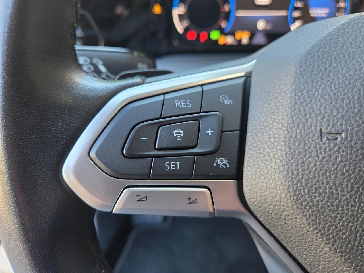Volkswagen Golf 2.0 TDI 150 CV DSG SCR Style