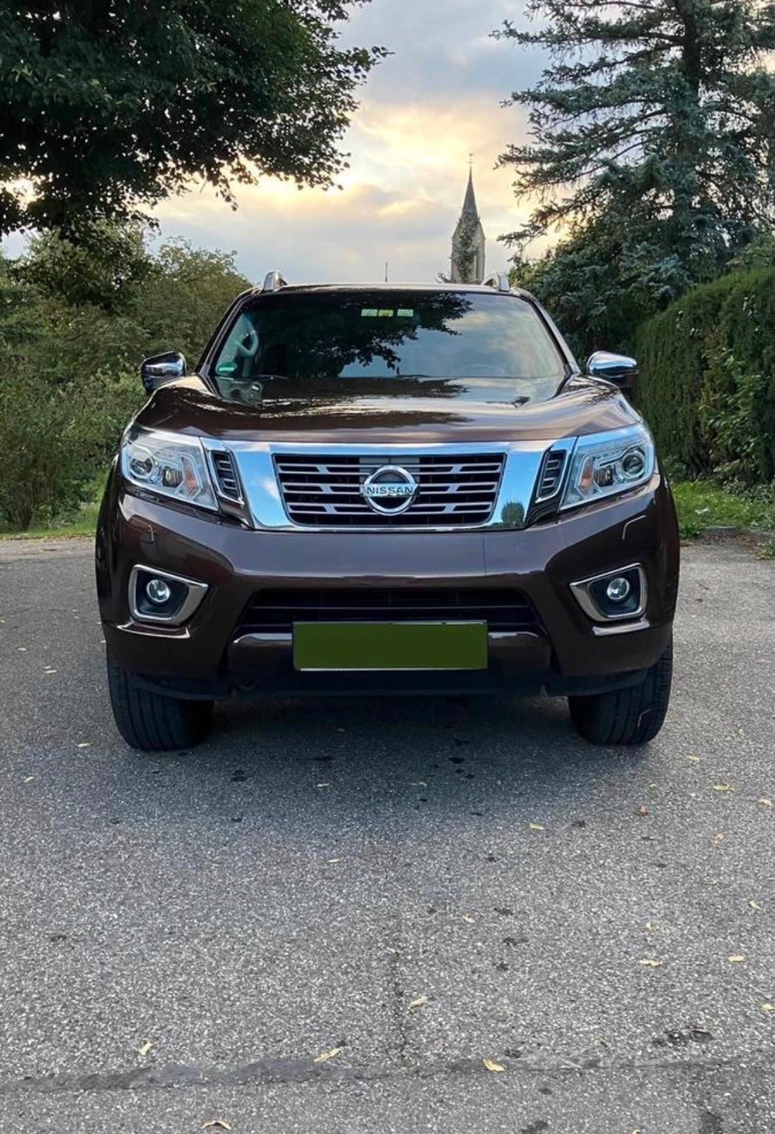 Nissan Navara 2.3 dCi 190 CV 4WD Double Cab N-Connecta
