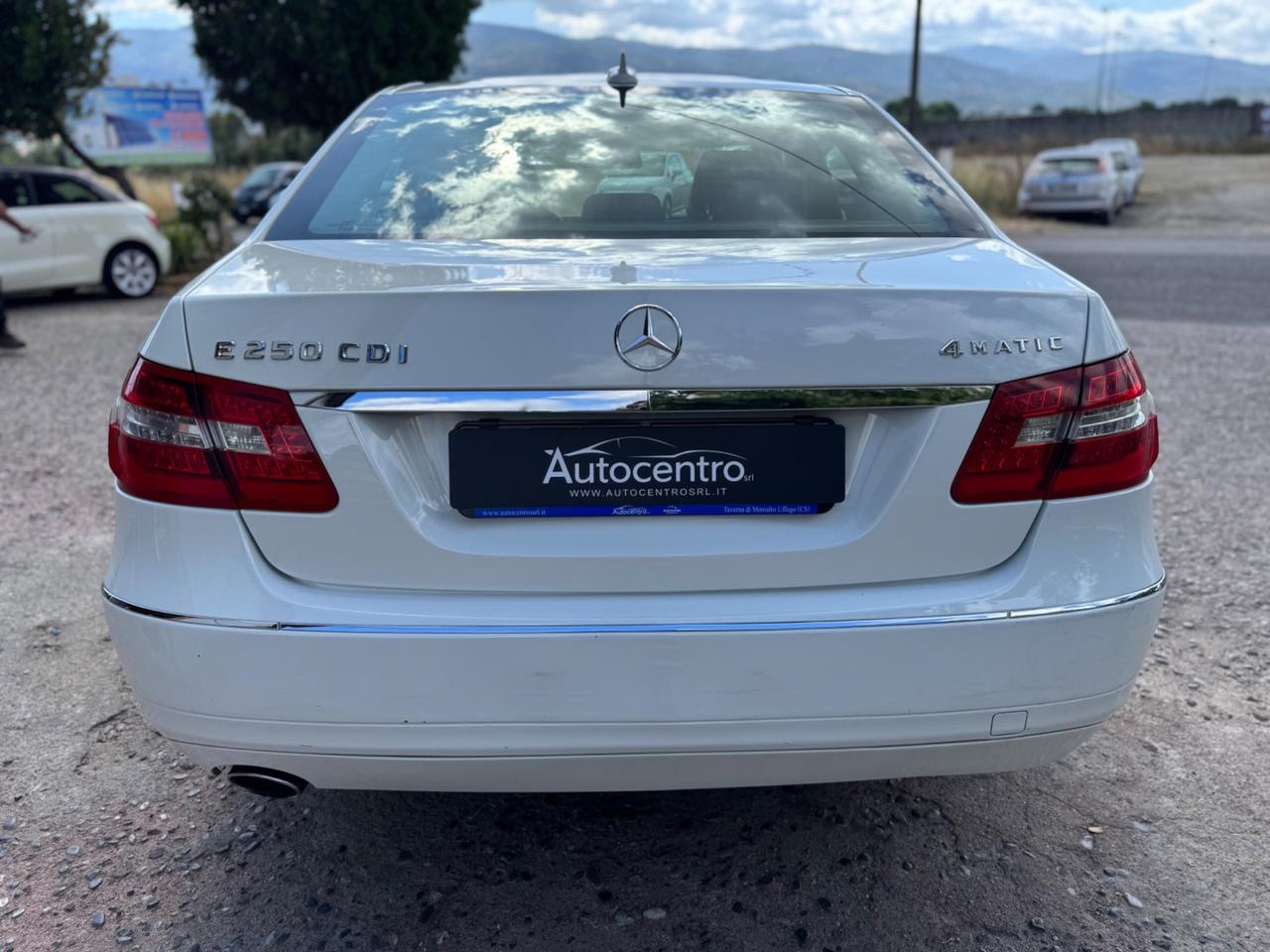 Mercedes-benz E 250 CDI BlueEFFICIENCY 4M. Executive