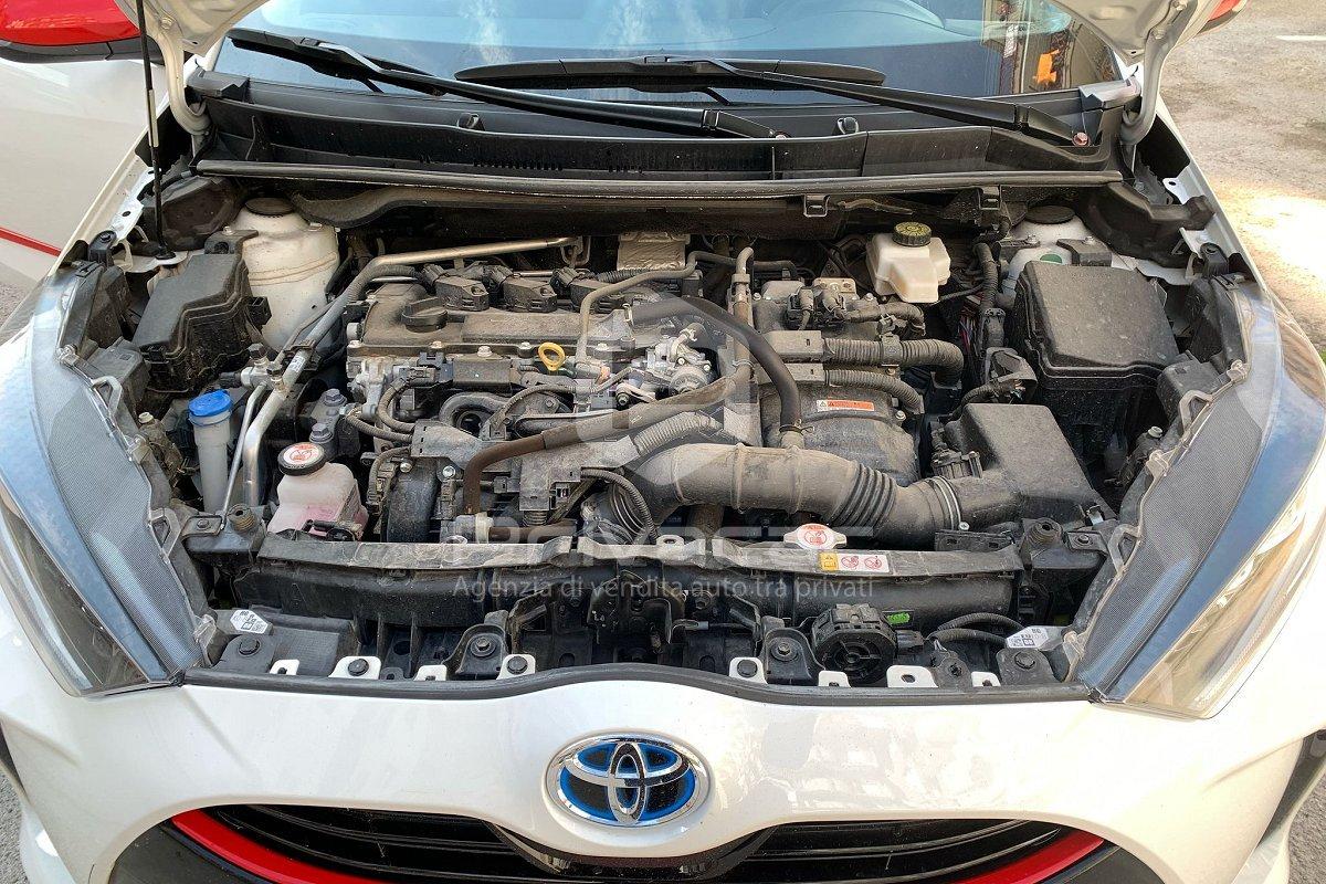 TOYOTA Yaris 1.5 Hybrid 5 porte Trend