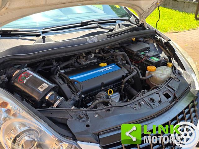 OPEL Corsa 1.6i 16V OPC 192 CV