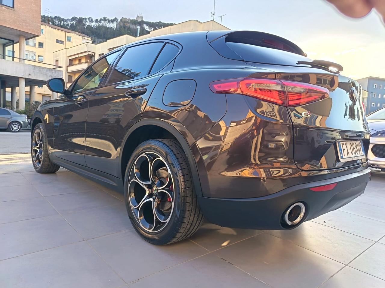 Alfa Romeo Stelvio 2.2 Turbodiesel 210 CV AT8 Q4