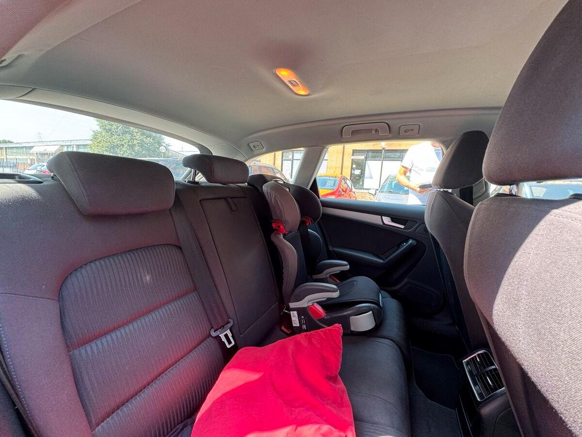 Audi A4 2.0 tdi Advanced 143cv multitronic