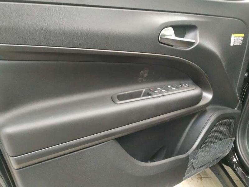 Jeep Avenger 1.2 turbo e-hybrid mhev Altitude fwd 110cv edct6