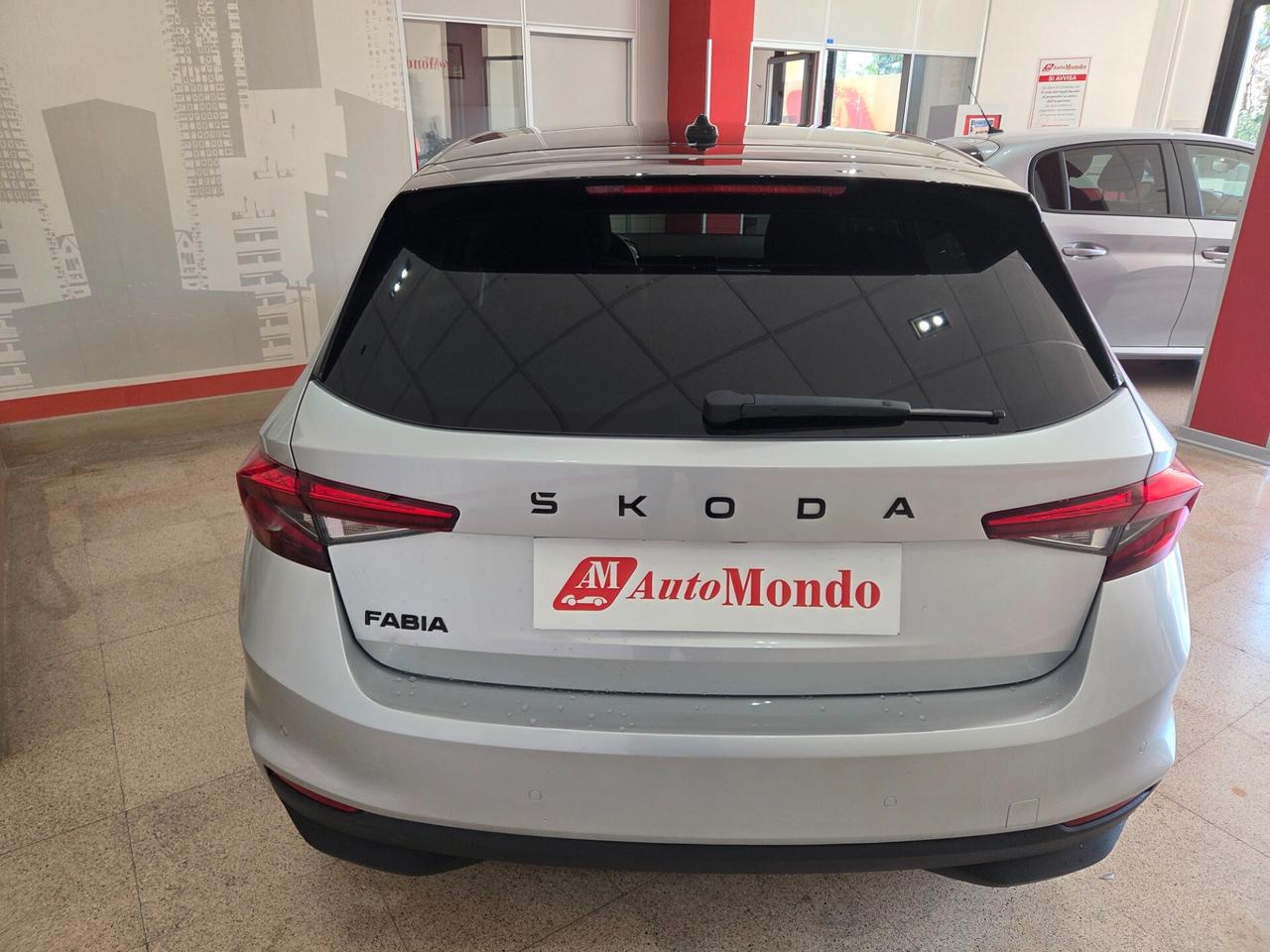 Skoda Fabia 1.0 TSI 95 CV Young Edition