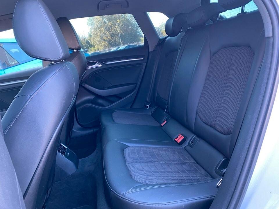 Audi A3 SPB 1.6 TDI CLEAN DIESEL QUATTRO EDITION