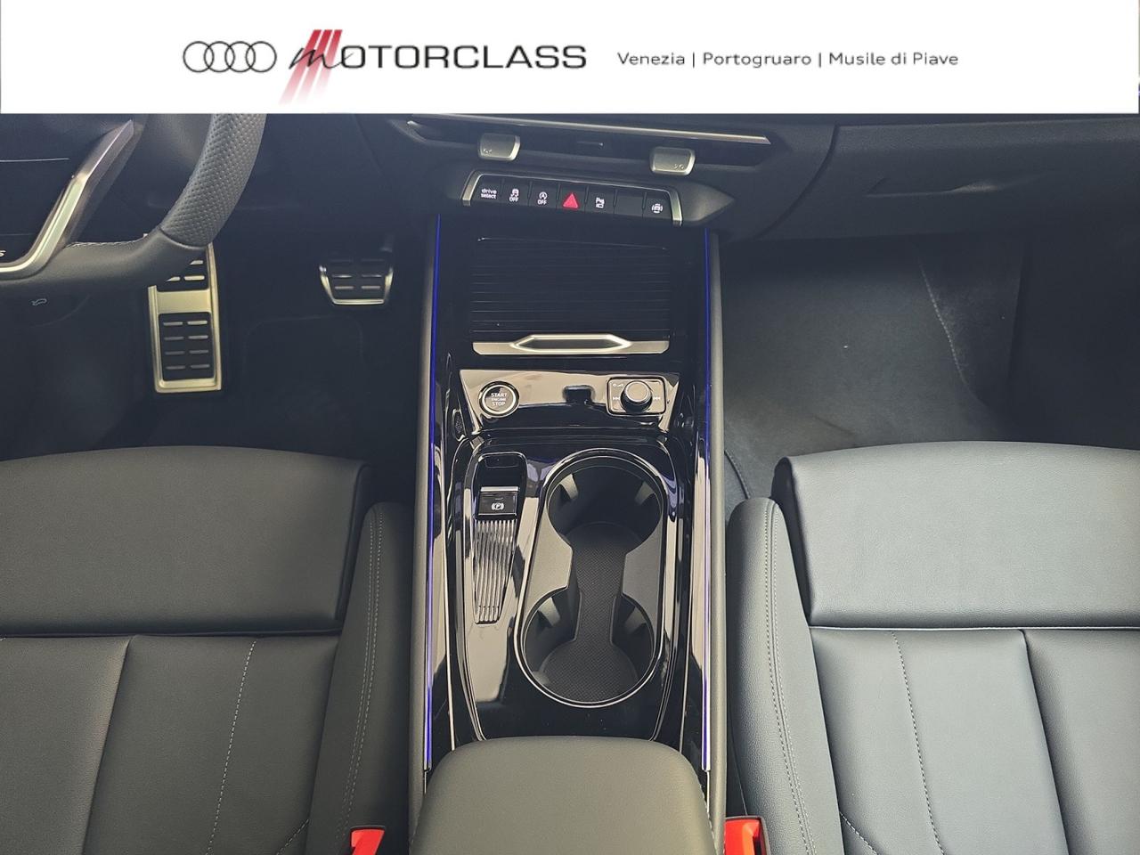 Audi Q3 2.0 tdi 150cv s line edition s tronic