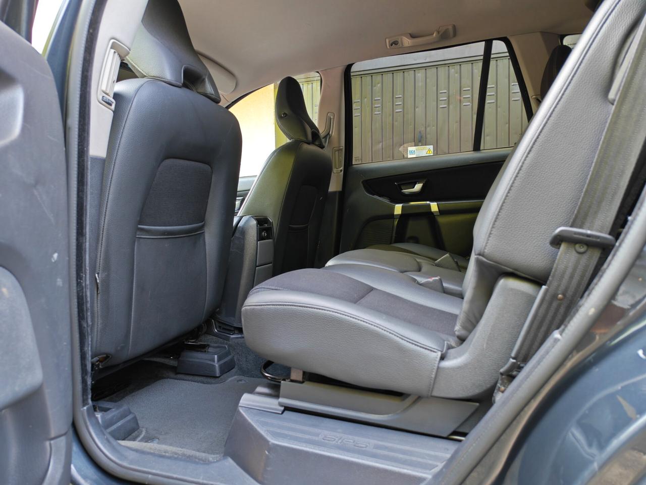 Volvo XC90 2.4 DIESEL 185cv D5 AWD / Unipro