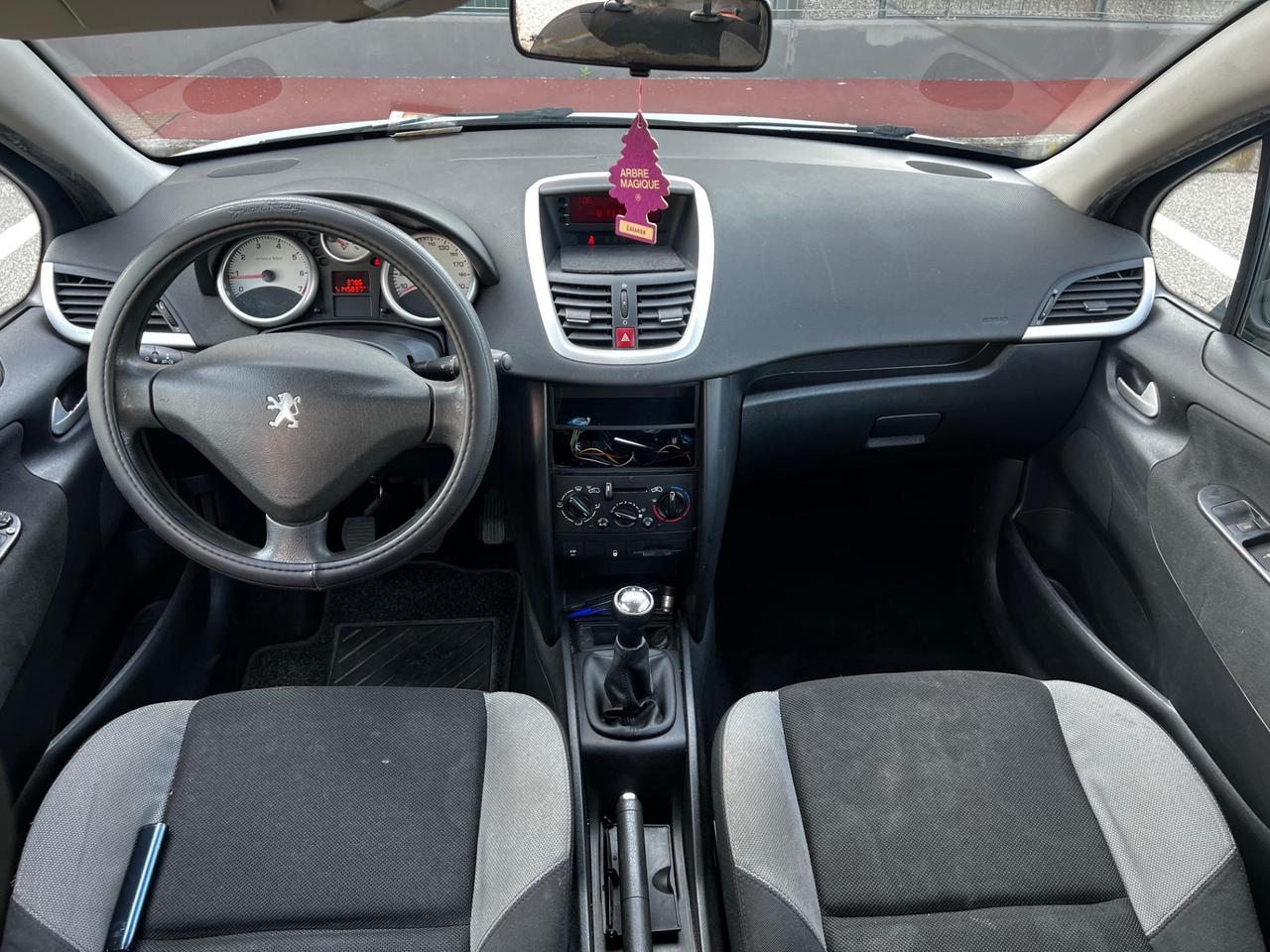 Peugeot 207 1.4 8V 75CV SW X Line ECO GPL